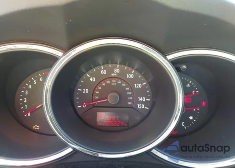 2011 Kia Sorento Lx V6 z USA, uszkodzony, nr VIN 5XYKTDA23BG067986